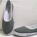 Sepatu Wanita Converse Slop