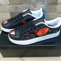 Sneakers Gucci Bordir Bunga