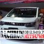 Mitsubishi Delica At Hitam