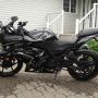 Dijual Motor  Kawasaki Ninja 250cc hitam