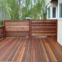 tukang pasang decking kayu ulin | decking kayu merbau | decking kayu bengkirai