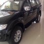 Pajero Sport Exceed A/T Hitam