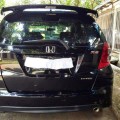 Mobil Honda Jazz Warna Hitam Th. 2011