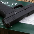 Senjata Hampa Blankgun Glock 17