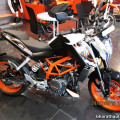 ktm duke 390