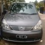 Jual Nisaan serena ct 2004 abu2 metalic bu