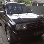 Di Jual Suzuki Escudo 2.0 Hitam 2005 Mulus Murah