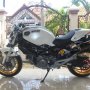 JUAL DUCATI MONSTER 696 ( CBU ) PUTIH 2011