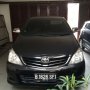 Jual Kijang Innova 2009 Hitam Manual Plat B 