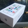 Apple: iPhone 5S 32GB AUTHENTIC GUARANTEED